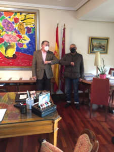 El nuevo consejero de CONFAMUR visita al presidente del CERM