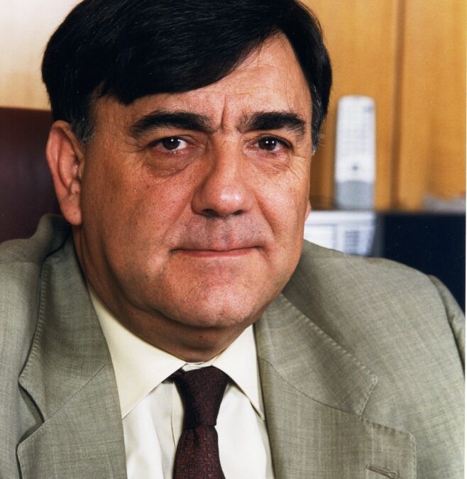 2. Juan Angel presidente