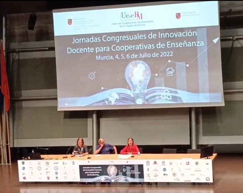 Congresual UCOERM Ponencia directora CERM